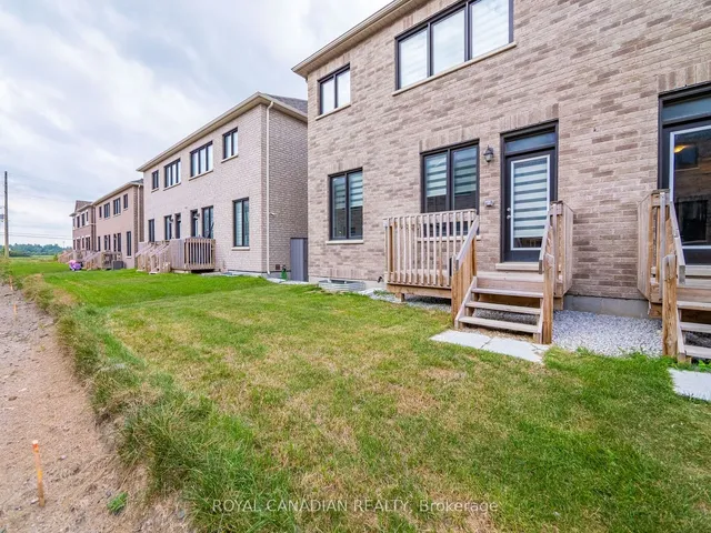 Additional property image - 476 Bergamot Ave
