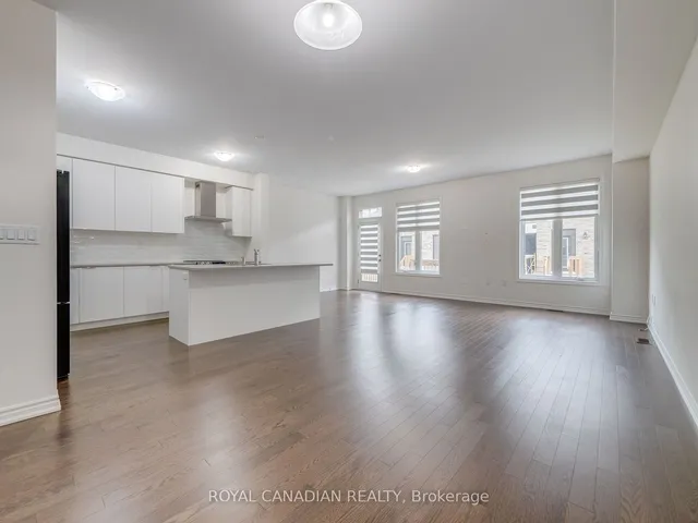 Additional property image - 476 Bergamot Ave