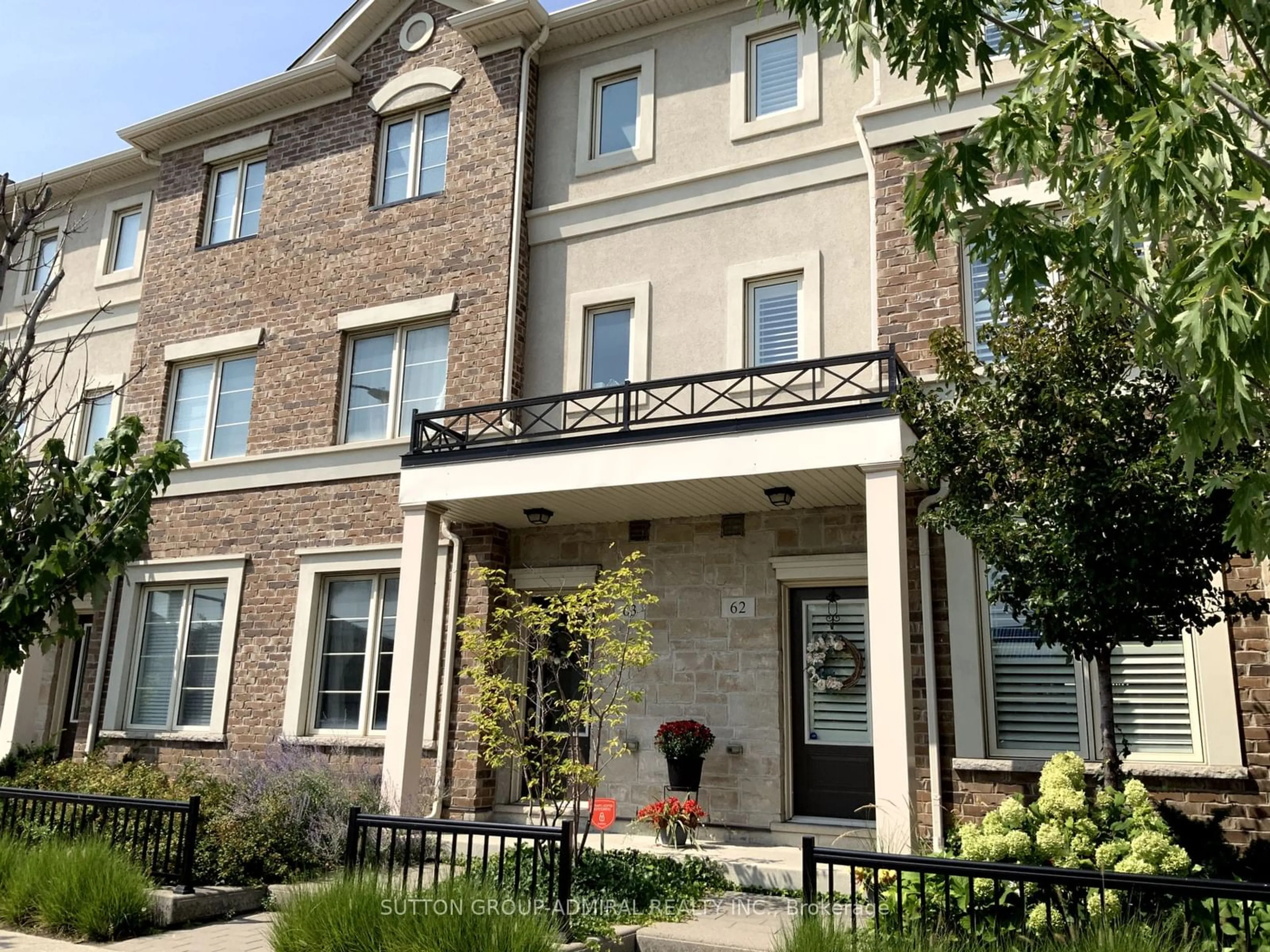 Home with brick exterior material, street for 636 Evans Ave #63, Toronto Ontario M8W 2W6