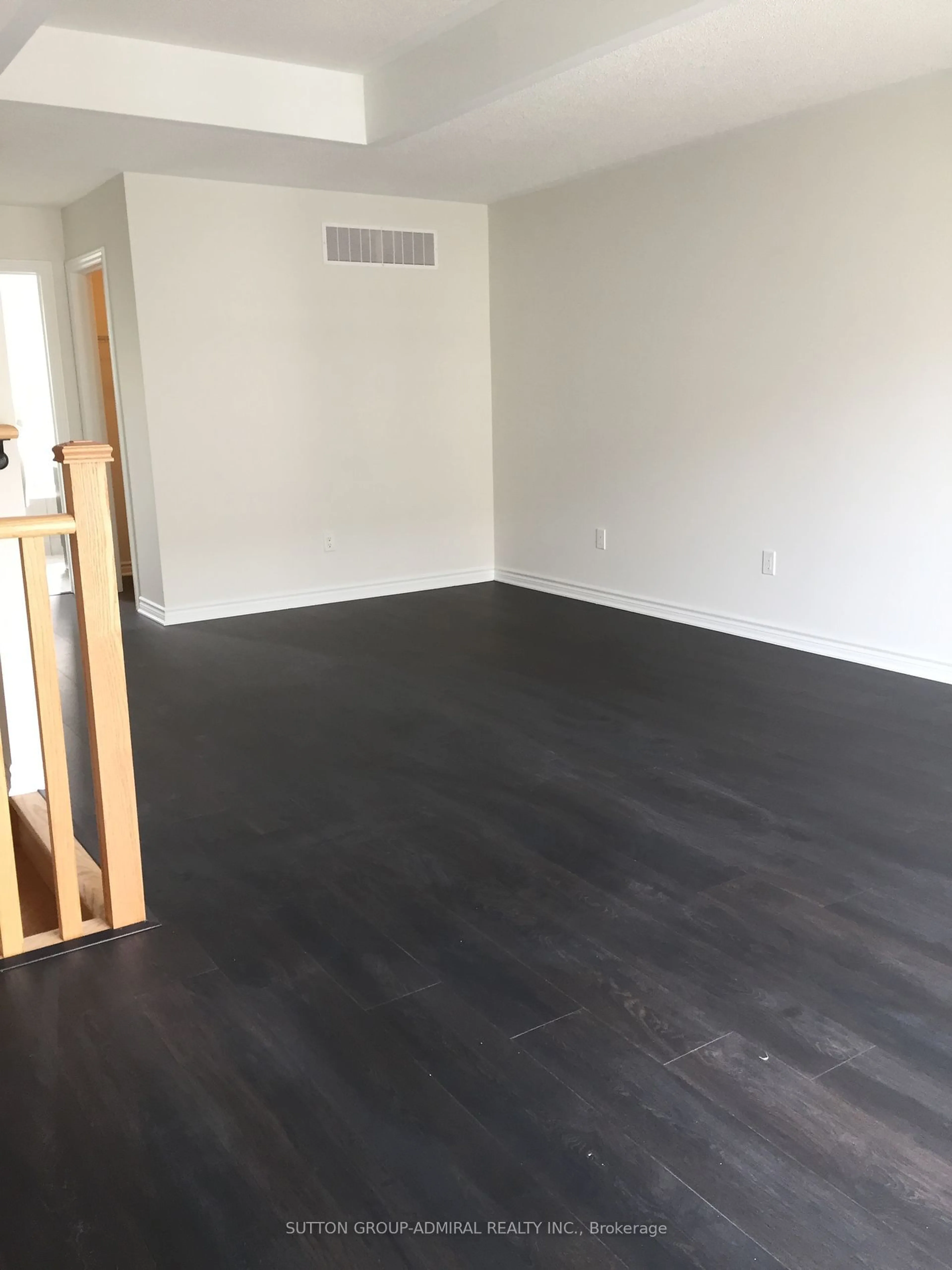 A pic of a room for 636 Evans Ave #63, Toronto Ontario M8W 2W6