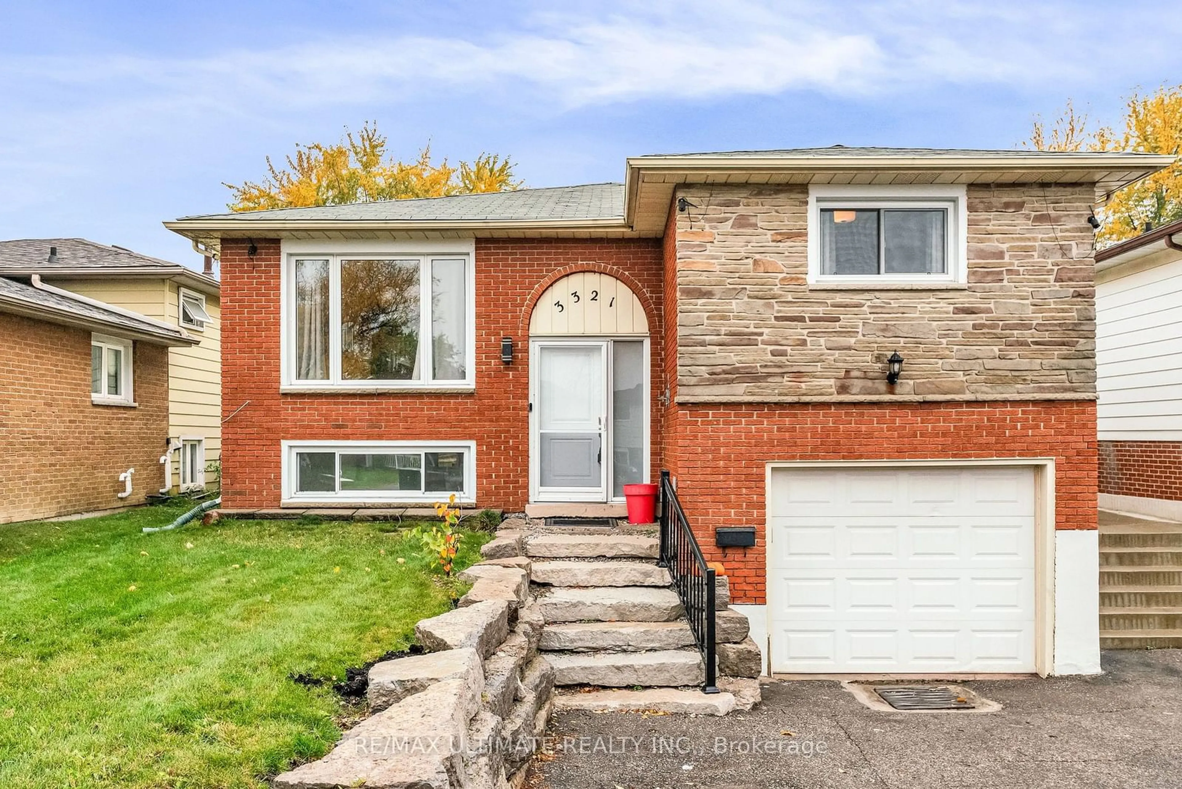 Home with brick exterior material, street for 3321 Monica Dr, Mississauga Ontario L4T 3E6