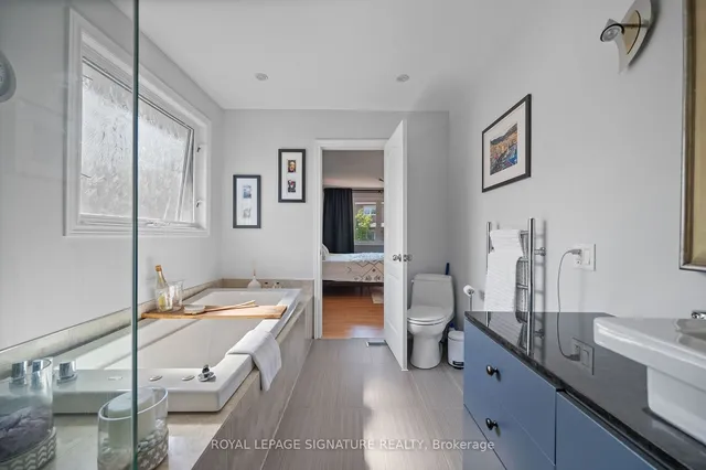 Additional property image - 18 Esposito Crt