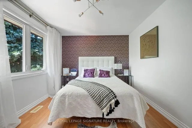 Additional property image - 18 Esposito Crt