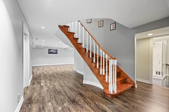 Additional property image - 18 Esposito Crt