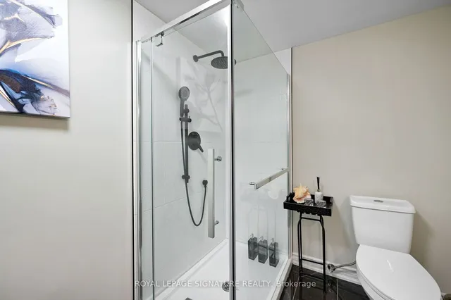 Additional property image - 18 Esposito Crt