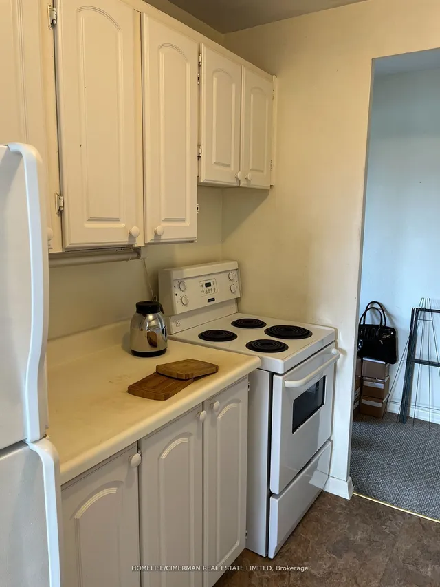 Additional property image - 785 Brown's Line Unit 502