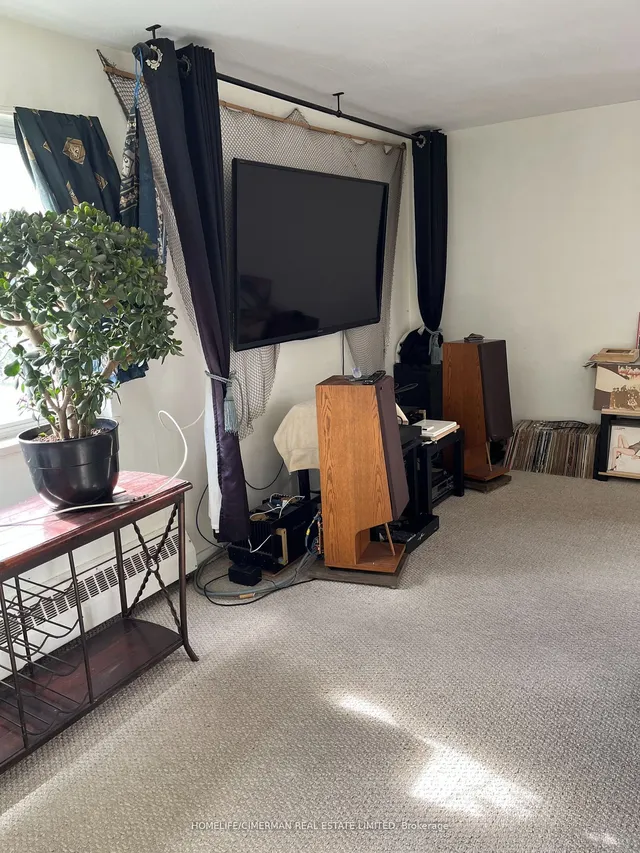 Additional property image - 785 Brown's Line Unit 502