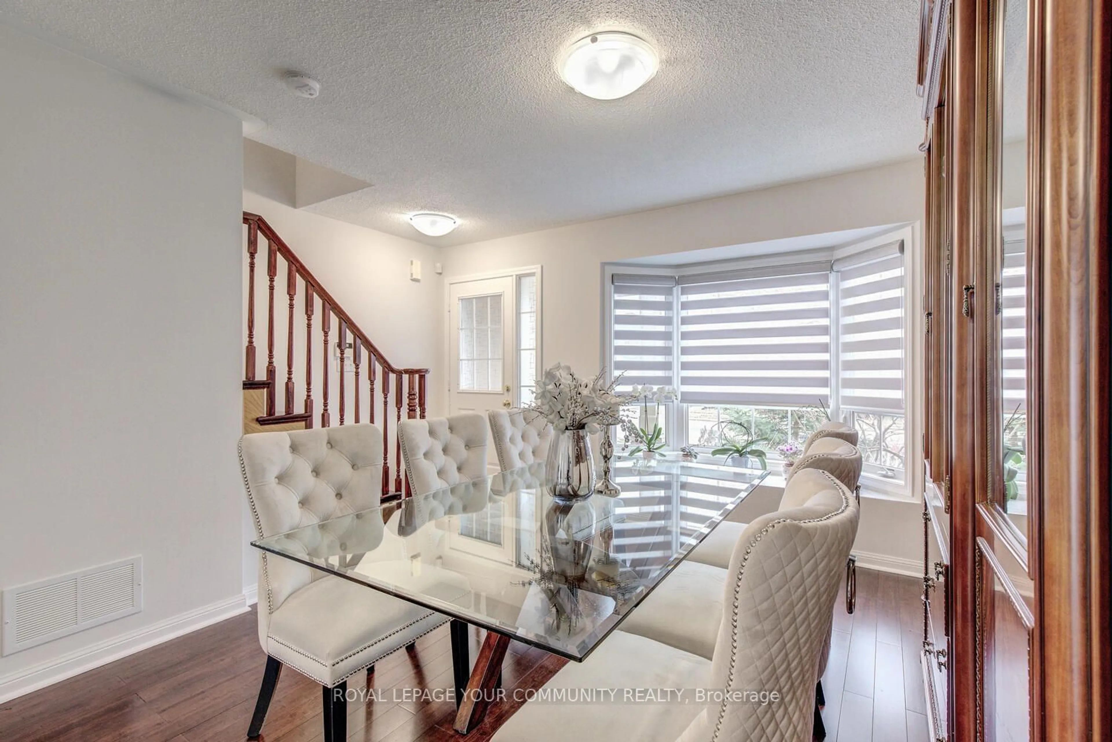 Dining room, unknown for 9 Sugarhill Dr, Brampton Ontario L7A 3L8