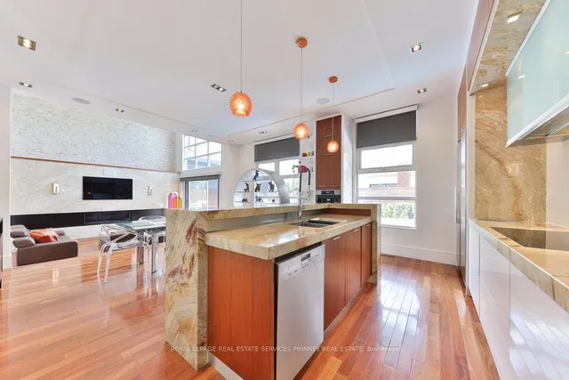 Additional property image - 622 Kozel Crt