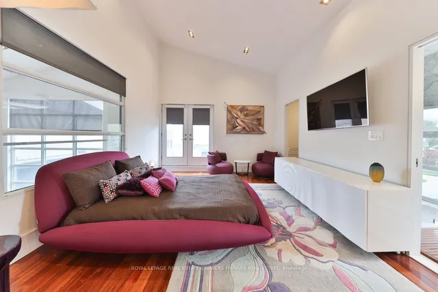 Additional property image - 622 Kozel Crt