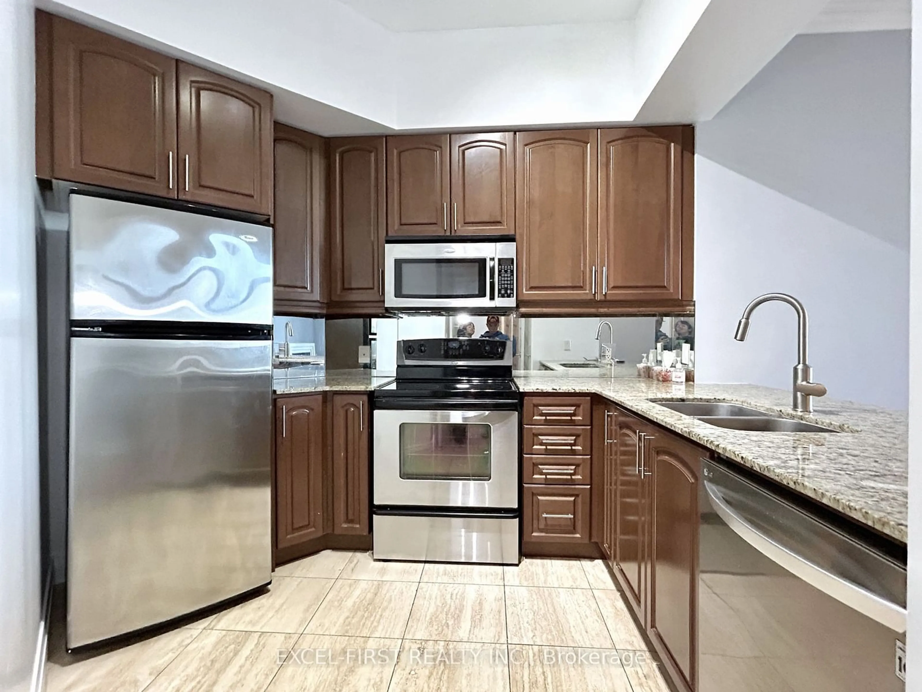 Standard kitchen, ceramic/tile floor for 70 Absolute Ave #Ph 3103, Mississauga Ontario L4Z 0A4