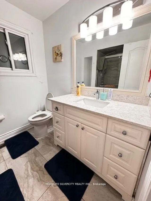 Additional property image - 32 Oaklea Blvd