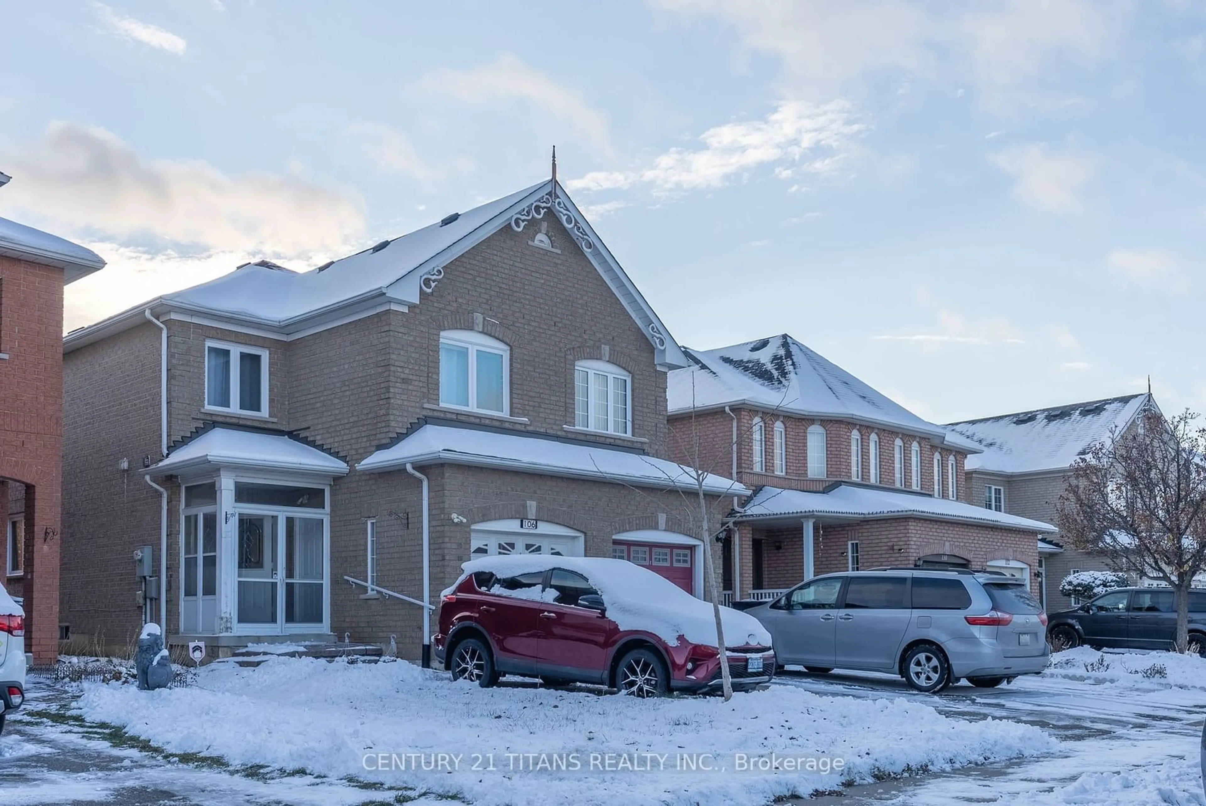 A pic from outside/outdoor area/front of a property/back of a property/a pic from drone, street for 106 Weather Vane Lane, Brampton Ontario L6X 4S4