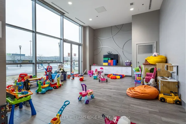 Additional property image - 2081 Fairview St Unit 1608