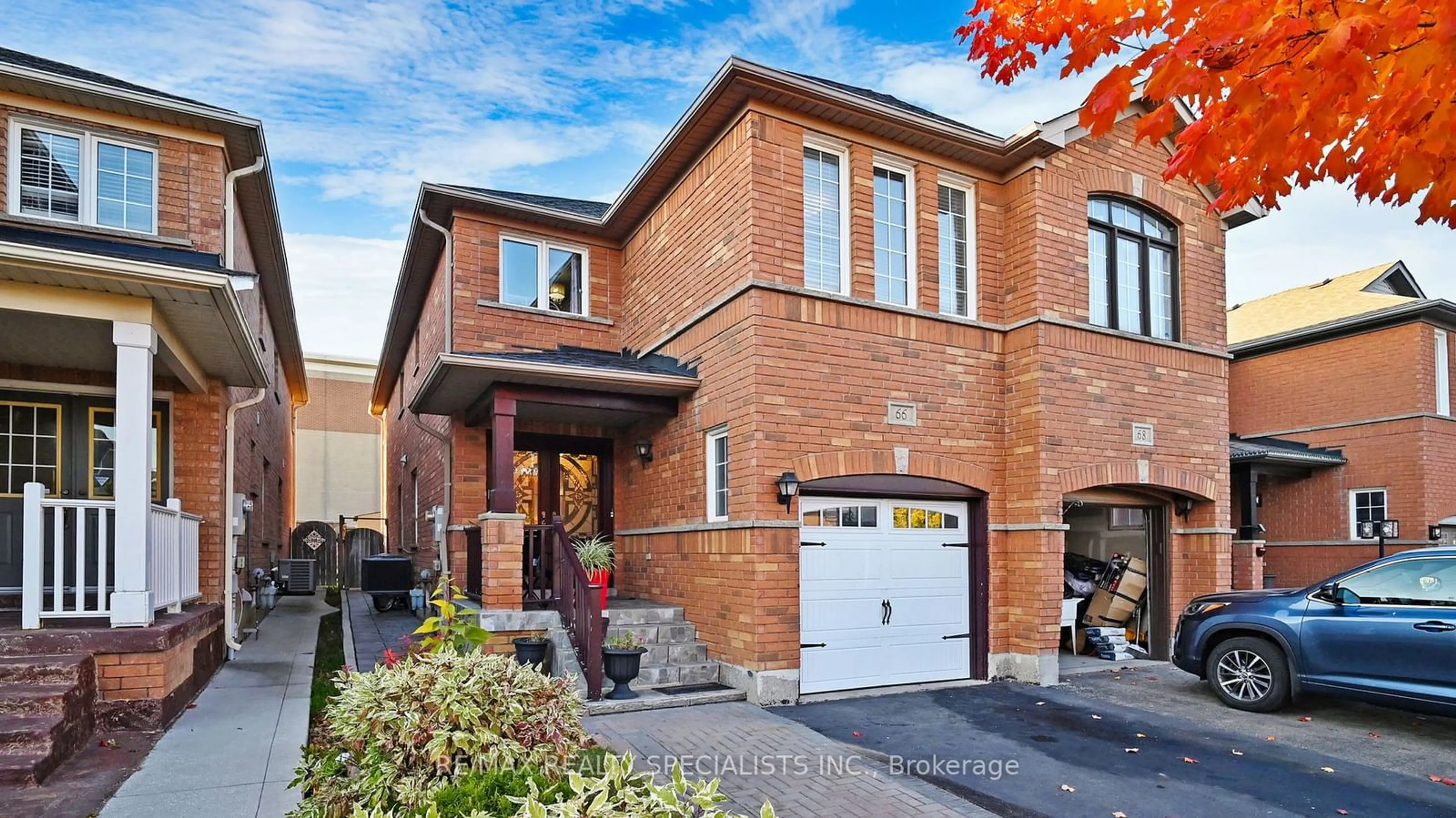 Home with brick exterior material, street for 66 Vintage Gate, Brampton Ontario L6X 5C2