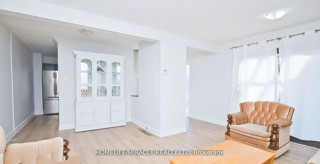 Additional property image - 8 Hillbank Tr