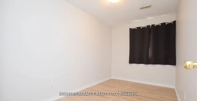 Additional property image - 8 Hillbank Tr