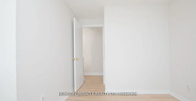 Additional property image - 8 Hillbank Tr