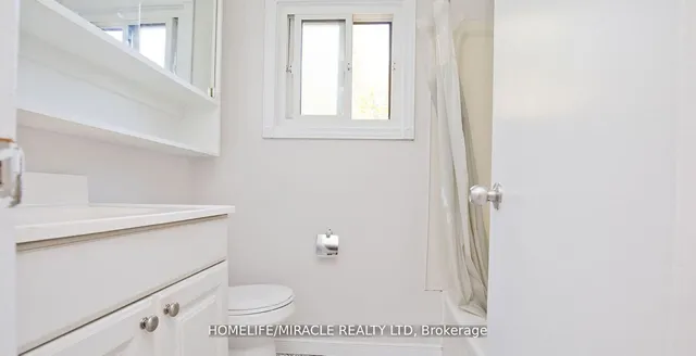 Additional property image - 8 Hillbank Tr