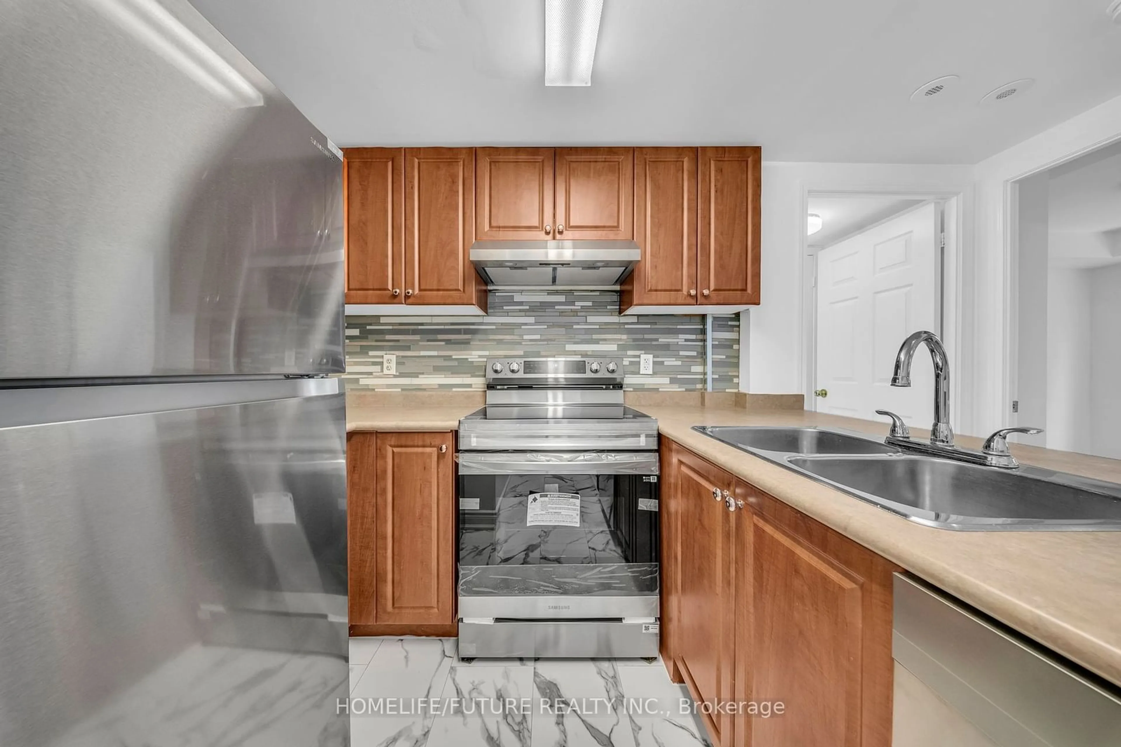 Standard kitchen, ceramic/tile floor for 3041 Finch Ave #2057, Toronto Ontario M9M 0A4