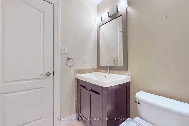 Additional property image - 3030 Lakeshore Blvd Unit 8