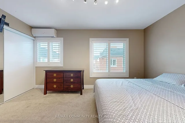 Additional property image - 3030 Lakeshore Blvd Unit 8