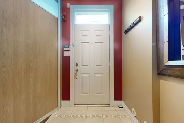 Additional property image - 3030 Lakeshore Blvd Unit 8