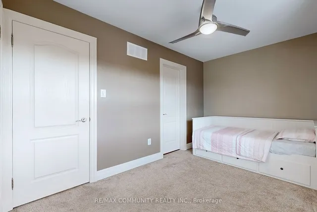 Additional property image - 3030 Lakeshore Blvd Unit 8