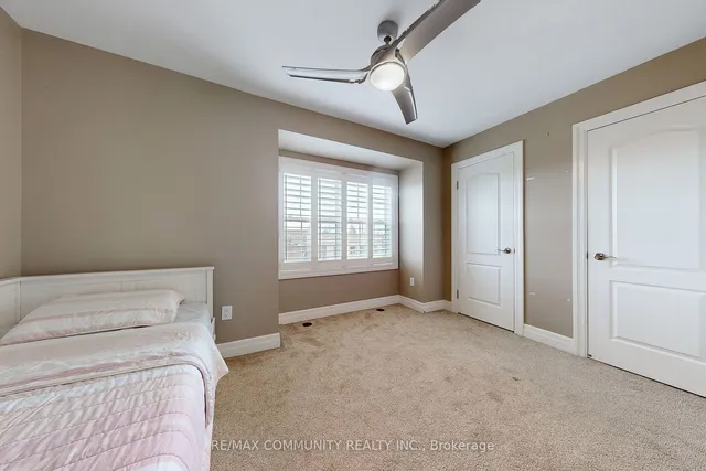 Additional property image - 3030 Lakeshore Blvd Unit 8