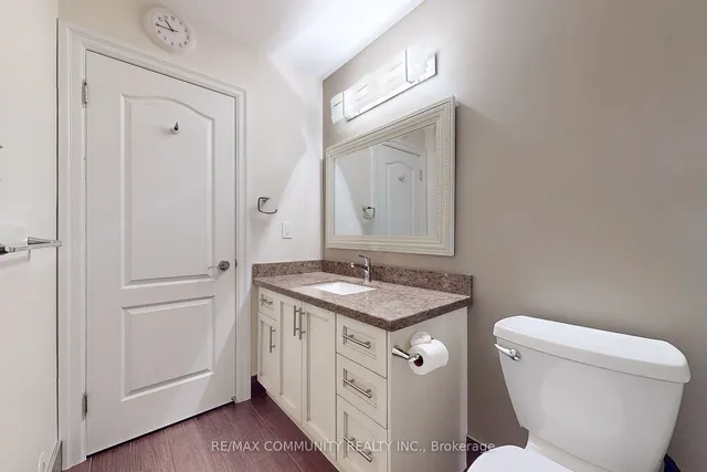 Additional property image - 3030 Lakeshore Blvd Unit 8