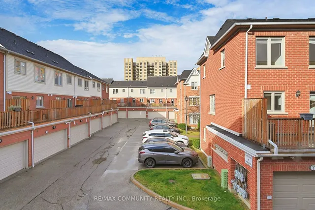 Additional property image - 3030 Lakeshore Blvd Unit 8