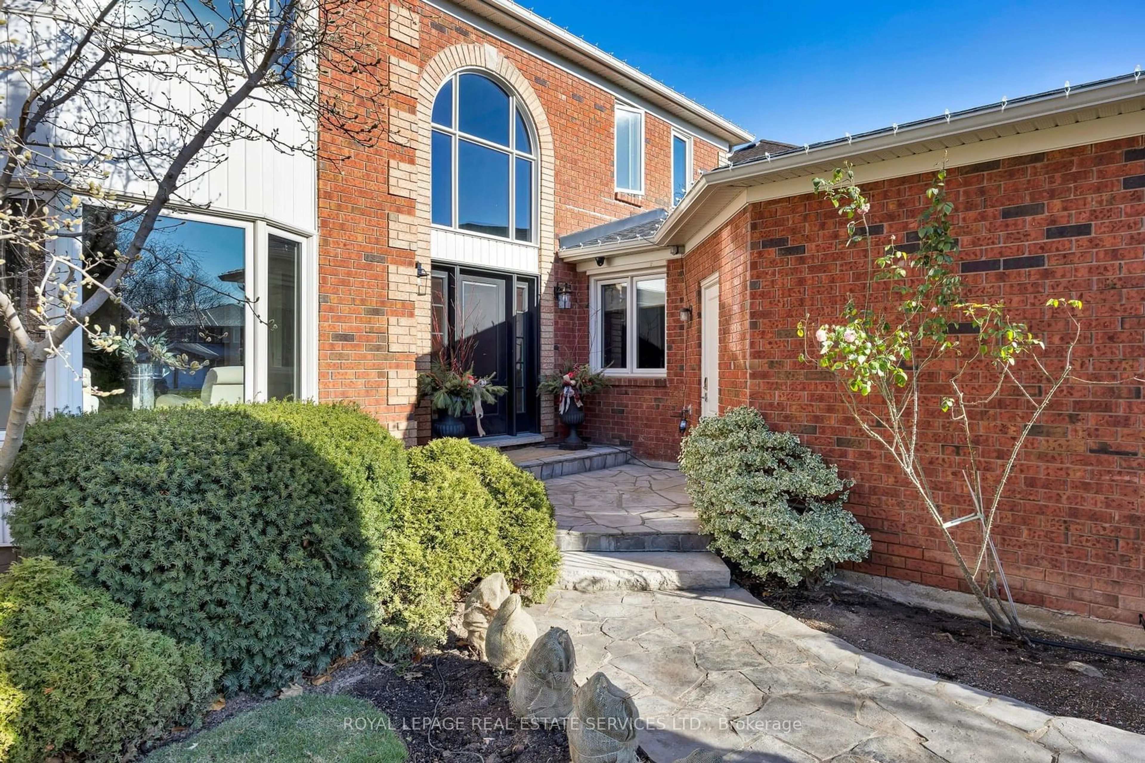 Home with brick exterior material, street for 1209 Bowman Dr, Oakville Ontario L6M 2T4