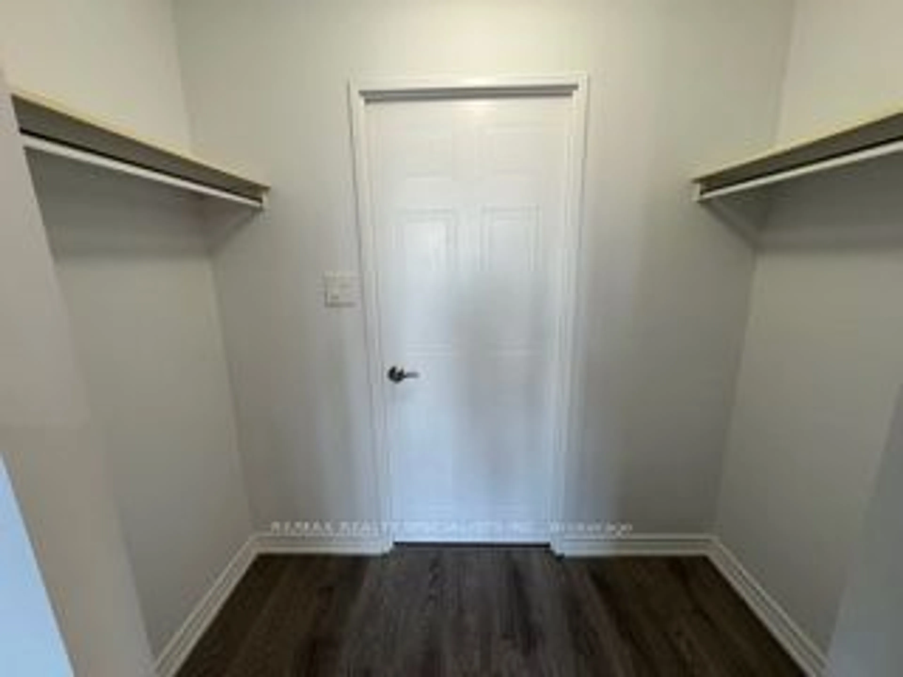 A pic of a room for 350 Webb Dr #1409, Mississauga Ontario L5B 3W4