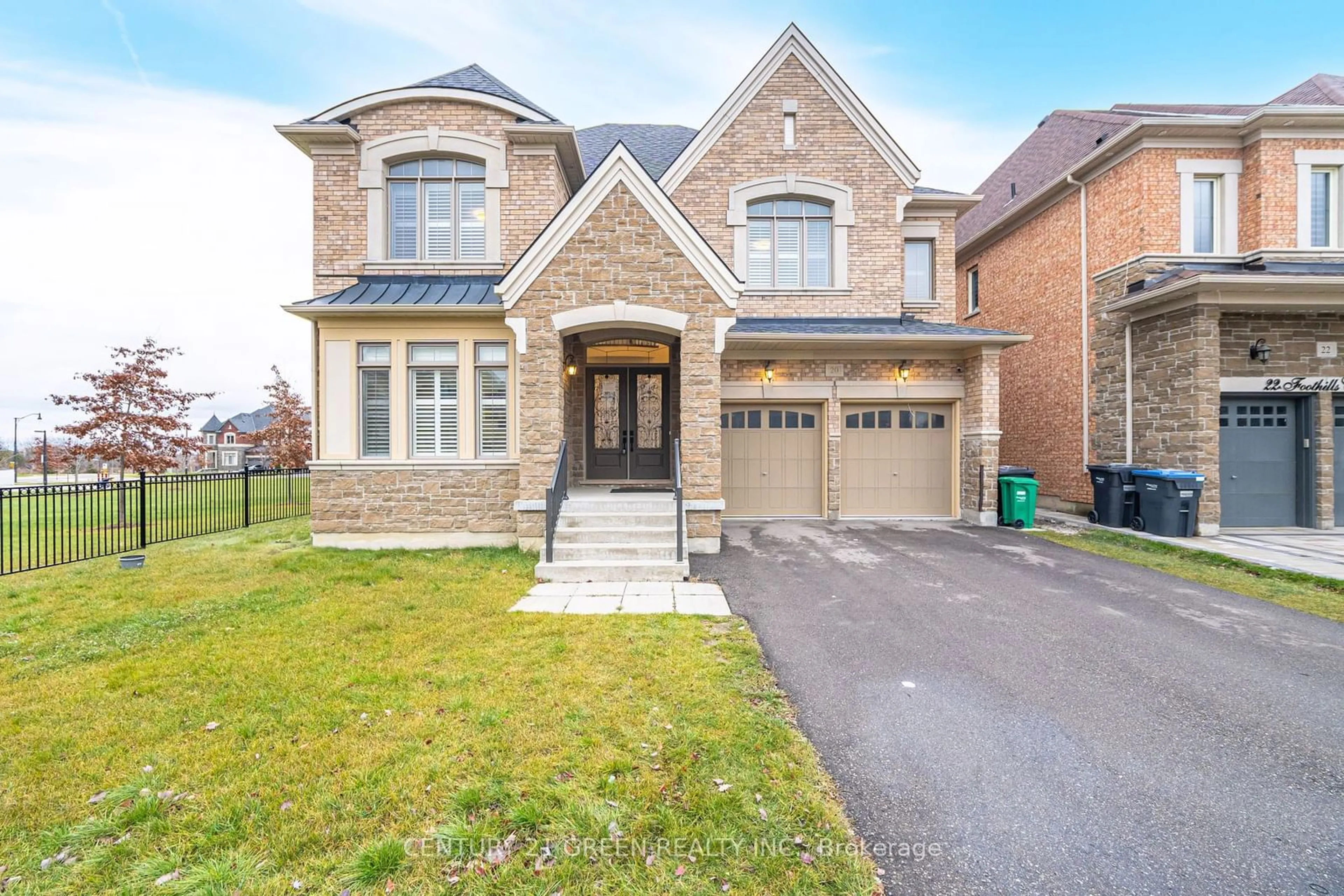 Home with brick exterior material, street for 20 Foothills Cres, Brampton Ontario L6P 4G9