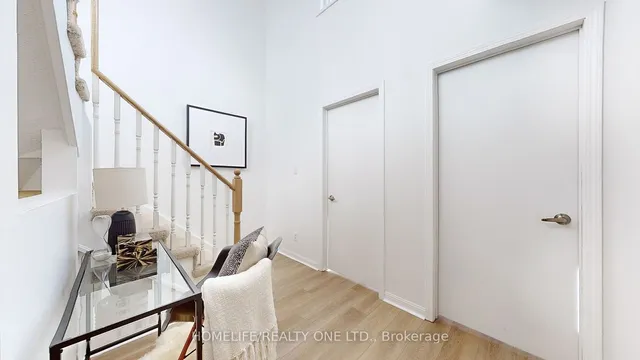 Additional property image - 18 Laidlaw St Unit 1019