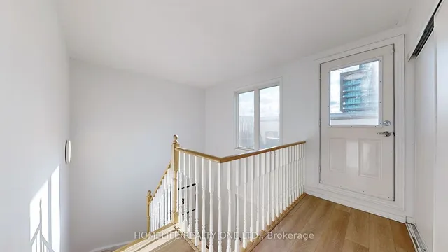 Additional property image - 18 Laidlaw St Unit 1019