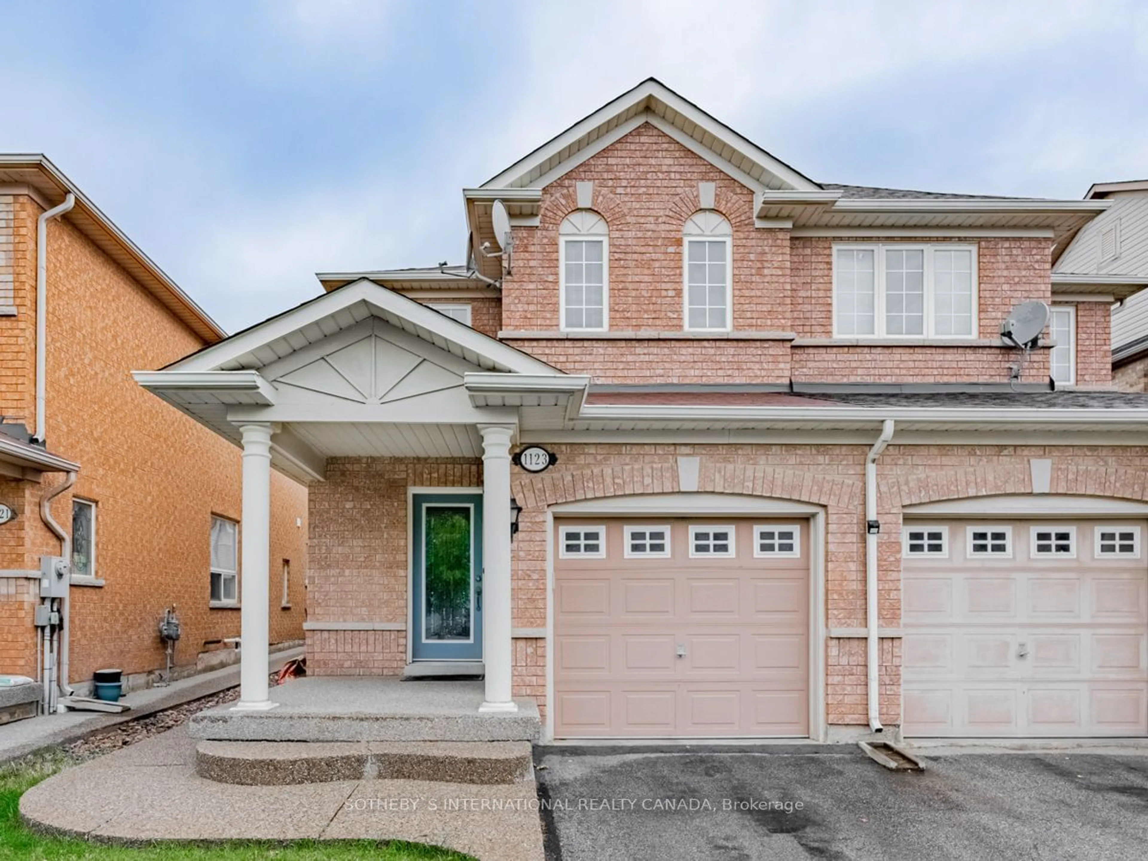 Home with brick exterior material, street for 1123 Houston Dr, Milton Ontario L9T 6E8