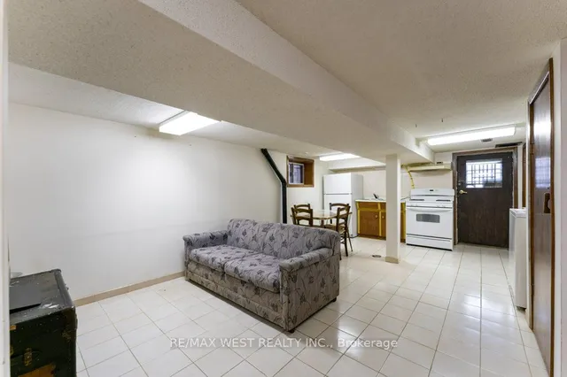 Additional property image - 26 Greenlaw Ave