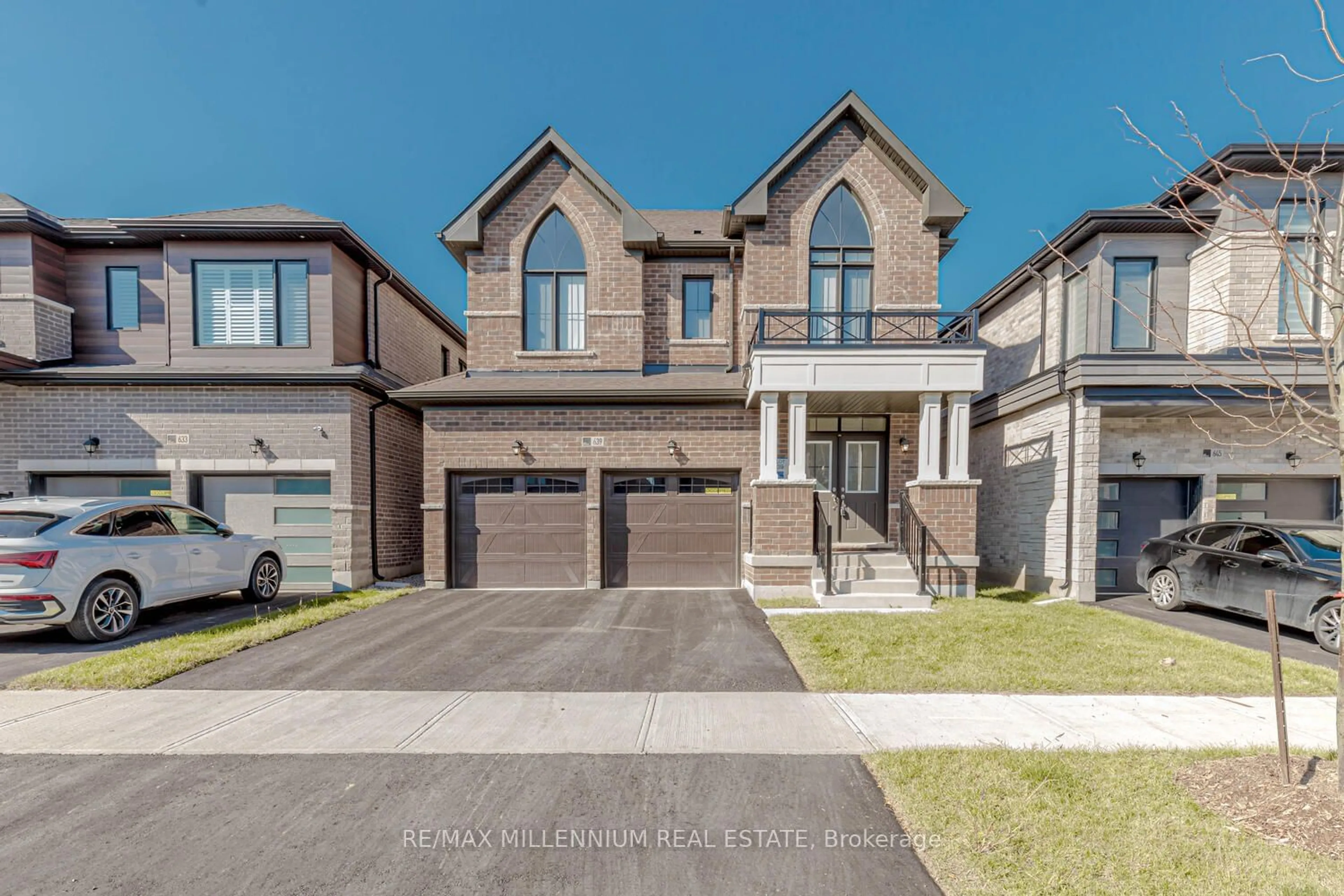 Home with brick exterior material, street for 639 Bearberry Pl, Milton Ontario L9E 1V2