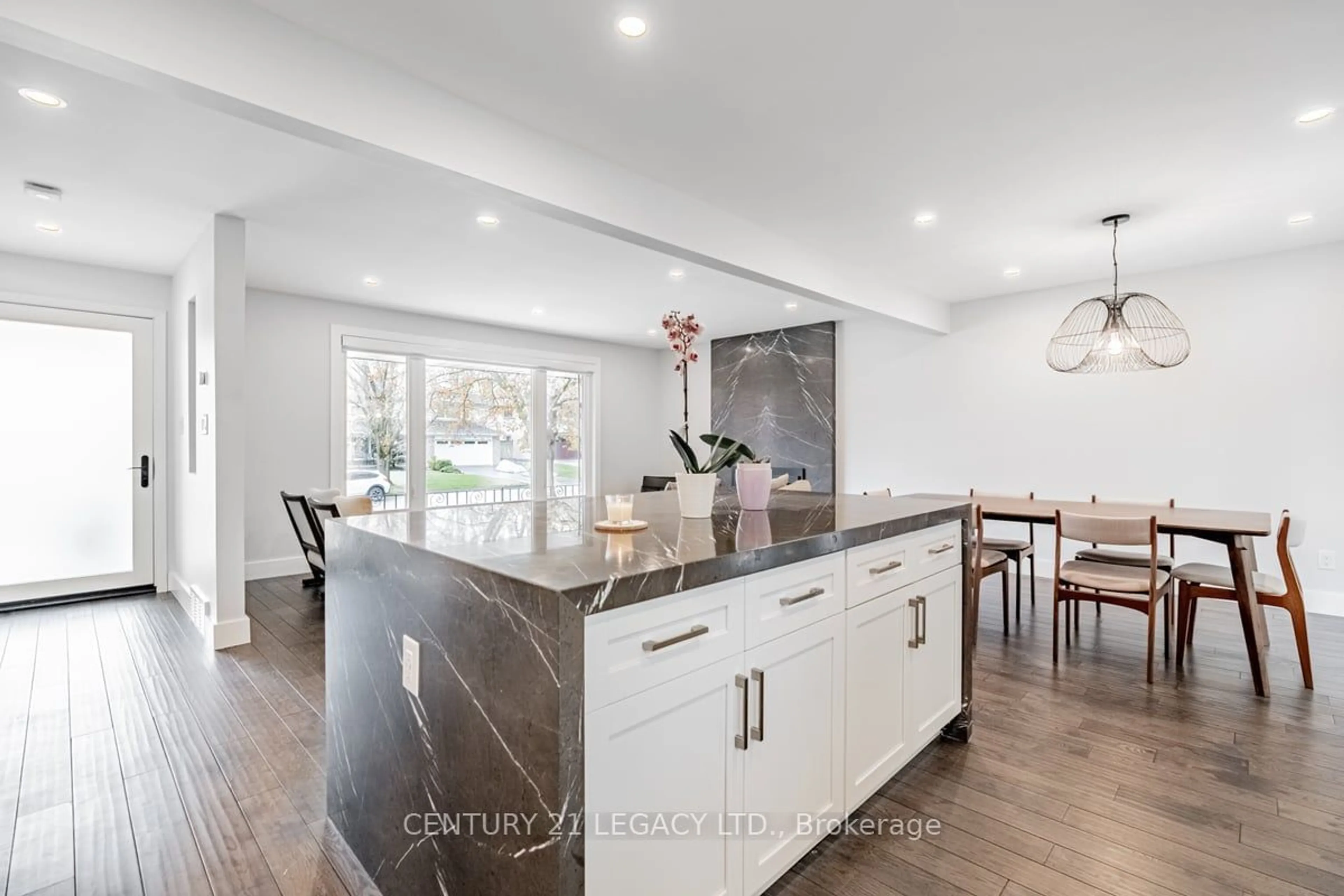 Open concept kitchen, unknown for 22 Shortland Cres, Toronto Ontario M9R 2T3