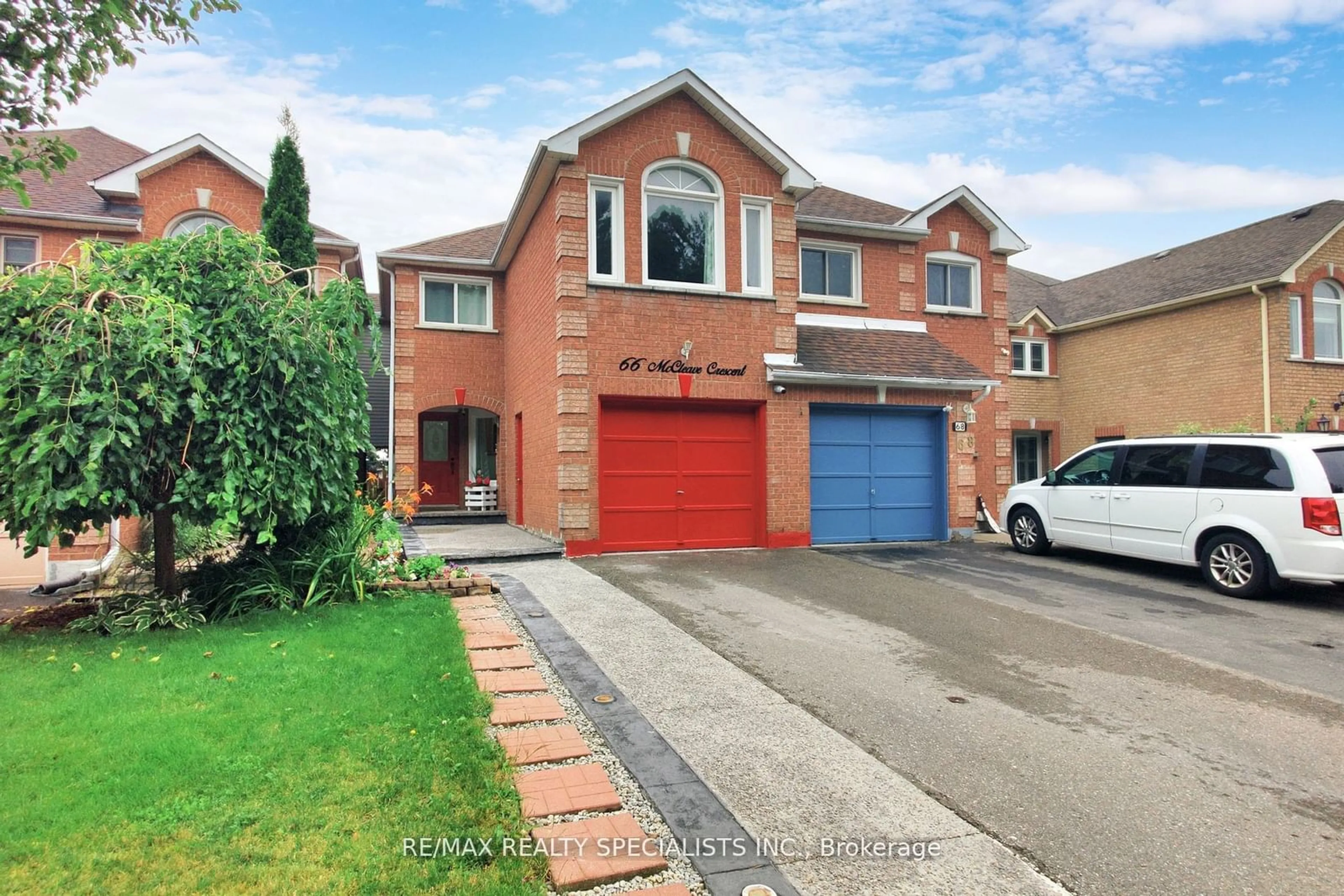 Home with brick exterior material, street for 66 McCleave Cres, Brampton Ontario L6Y 4Y9