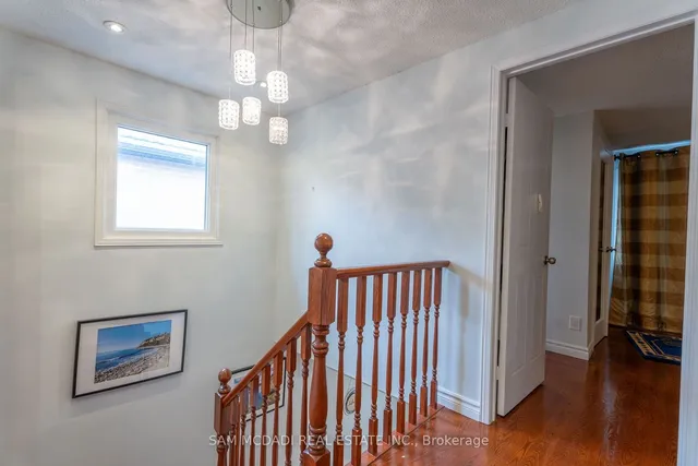 Additional property image - 4484 Jenkins Cres