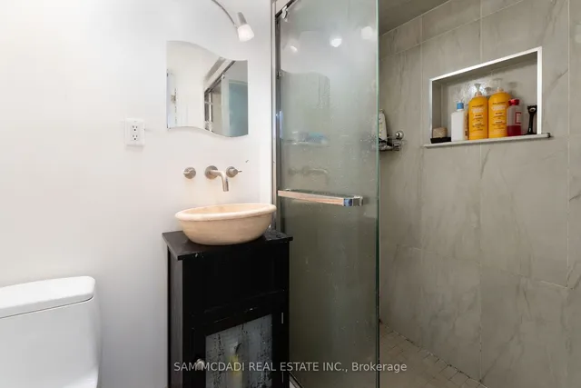 Additional property image - 4484 Jenkins Cres