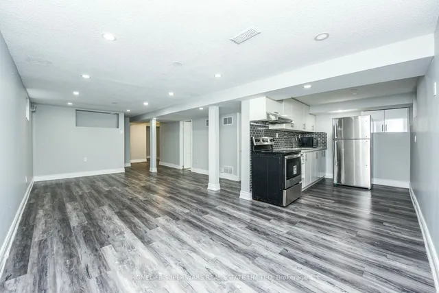 Additional property image - 9 Aloma Cres