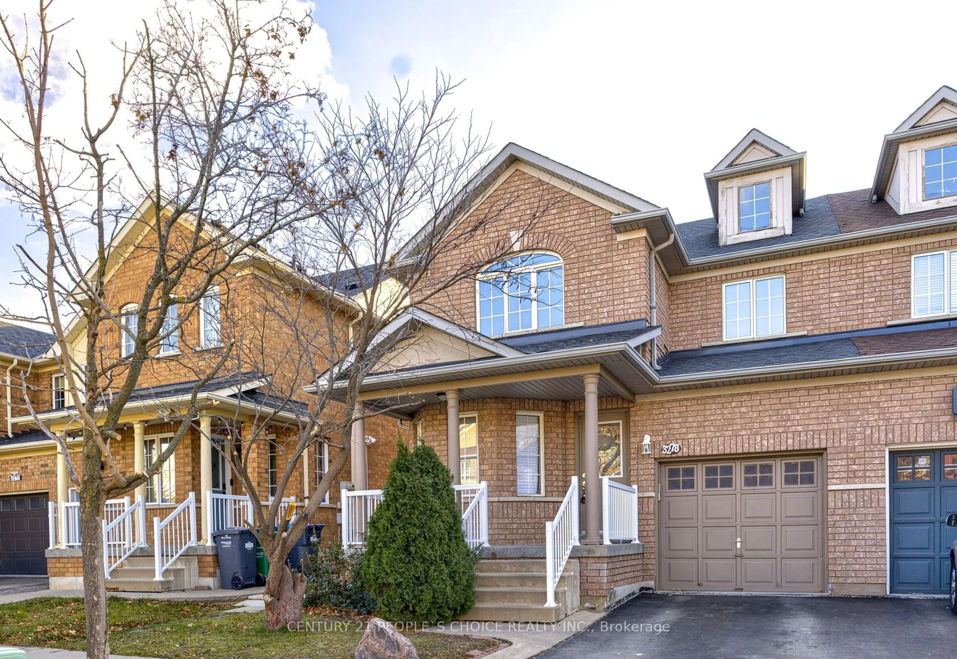 Home with brick exterior material, street for 3278 Springrun Way, Mississauga Ontario L5M 6T2