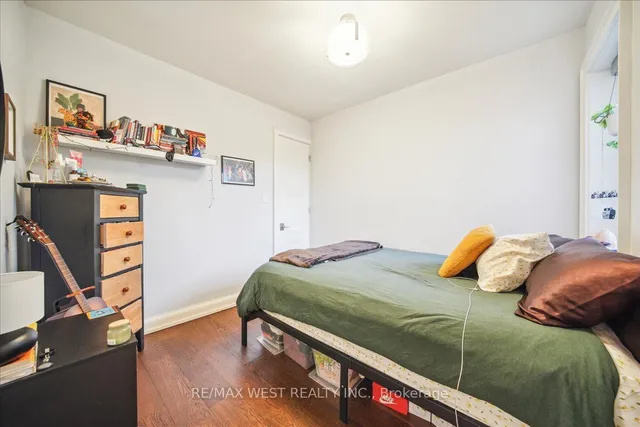 Additional property image - 33 Edwin Ave