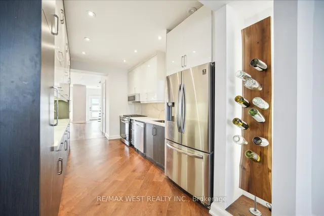 Additional property image - 33 Edwin Ave