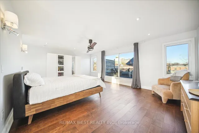Additional property image - 33 Edwin Ave