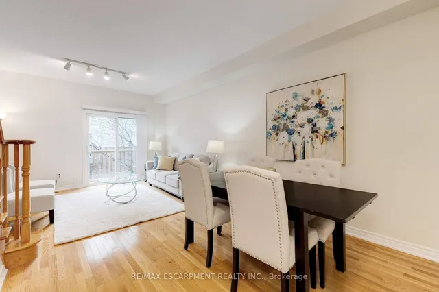 Additional property image - 682 Summers Common