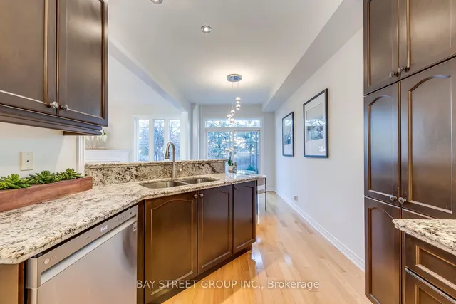 Additional property image - 1277 Craigleith Rd